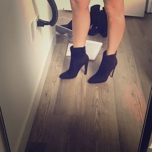 Brown leather ankle boots  Anna Cori 39